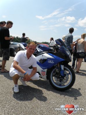GSX-R 1000 ;) GSX-R 1000 ;)