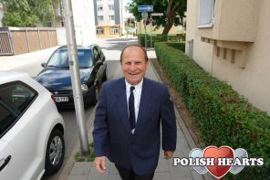 jak zawsze usmiechniety :) jak zawsze usmiechniety :)