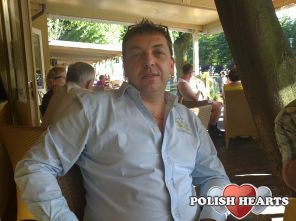 pozdrawia i czeka na wiadomosci 