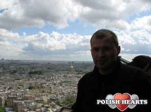 paris :)