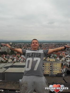 Jeea, Get up..
Never give up..