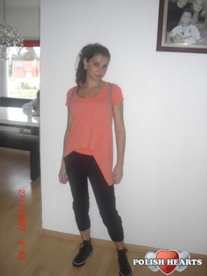 angelina12