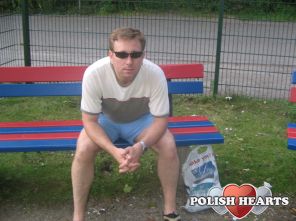 Troche mlodszy
