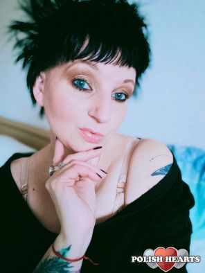 009021975magda