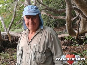 Lekko wykończony  po eksploracji dżungli Sri Lanka