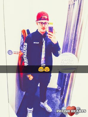 :***