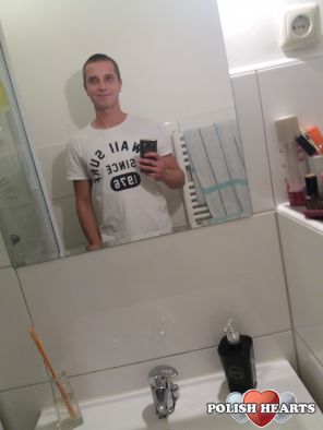 Nie chce mi sie go obracac ;)