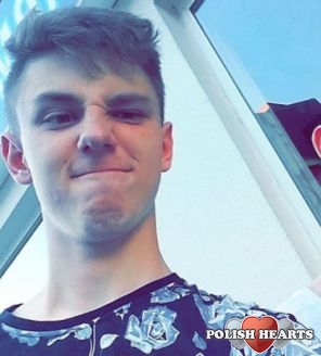 kacperreq