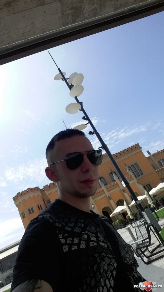 Serwis randkowy czerwony