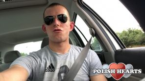 _Maciekk