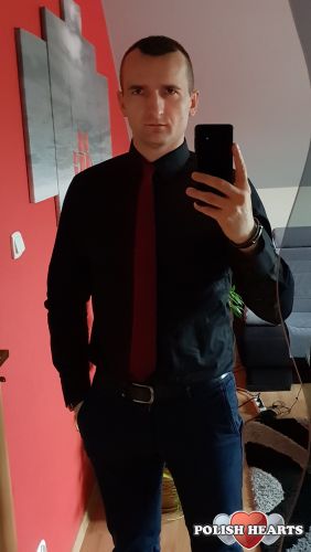 tomaszes12