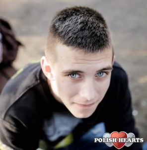 ,,Kiedy długo błądzisz w mroku ziomus, zapominasz że istnieje cos więcej , niz ciemnosc kt&oacute;ra przeniknęła twoją dusze,,