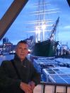 Port w Hamburgu wieczorem
