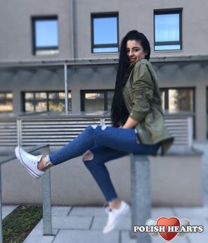 ????