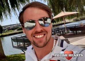 tu_Tomek