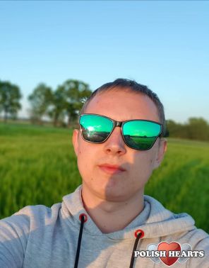 Paryzak5566